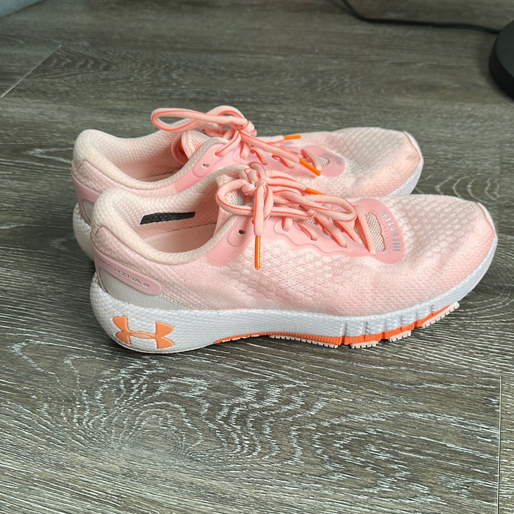 Under Armour Machina 2 (Women’s Size 10)